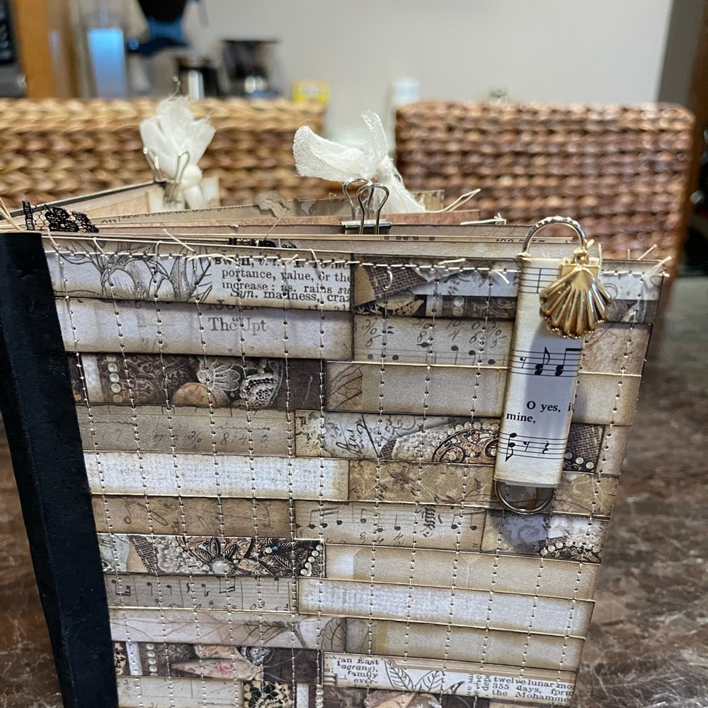 SOLD Vintage journal, 6x6 SOLD - Picture 2 of 13